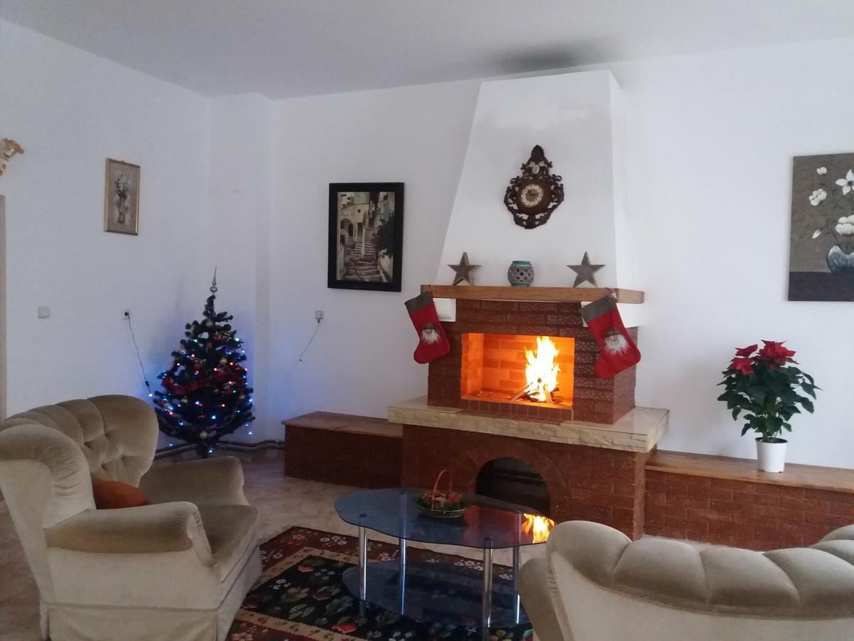 Pensiunea Broscuta Horezu Dış mekan fotoğraf